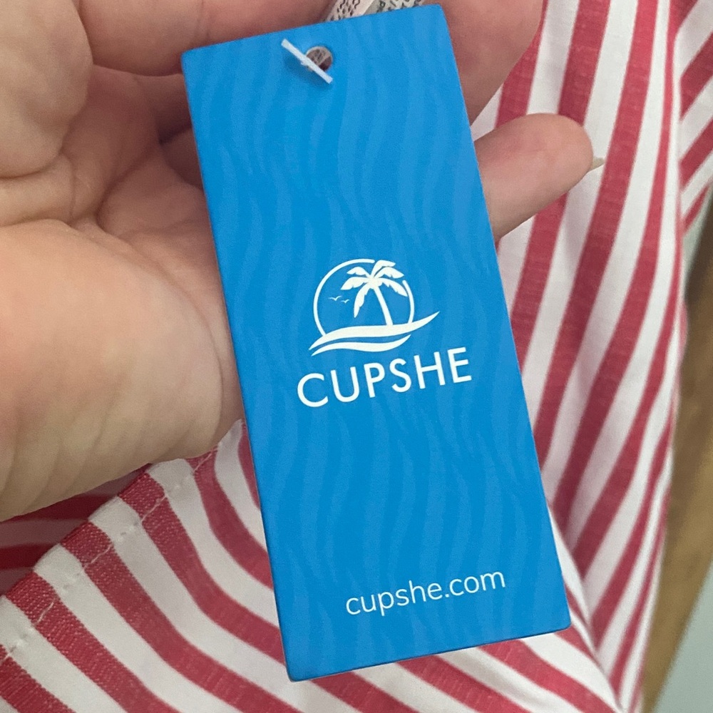 Cupshe Red and White Striped coverup NWT - Picture 3 of 10
